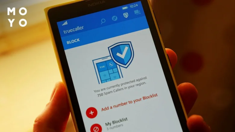 Екран телефону з додатком Truecaller для блокування шахраїв